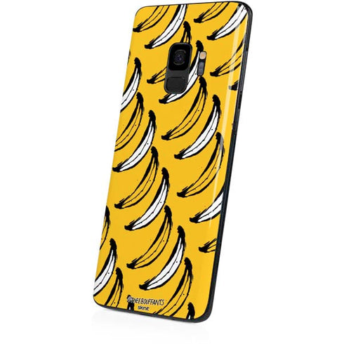 Bouffants and Broken Hearts Bananas Galaxy S9 Skin